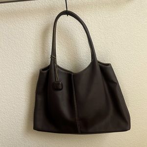 Brown should Jones New York bag.